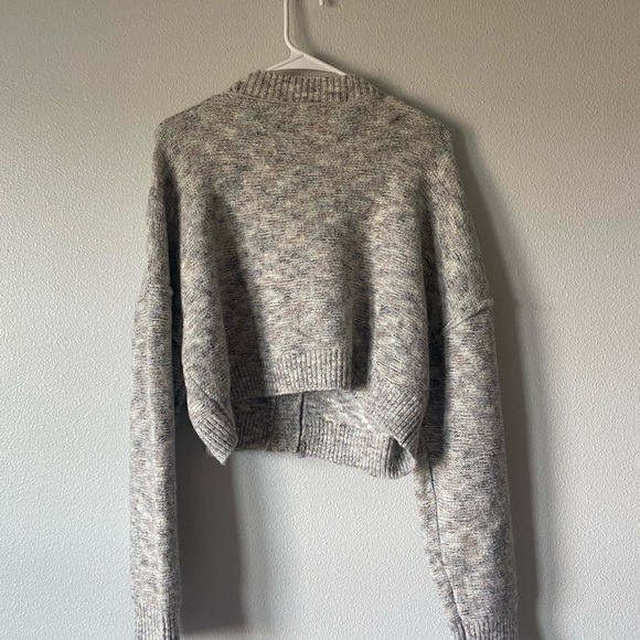 Large Oversized Cropped Garage Sweater - Picture 2 of 2